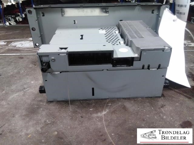 Bilstereo til Land Rover Discovery 2005-2009 (Type III) (VUX500490|)