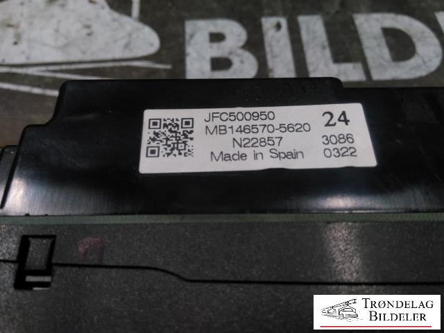 Varmeapparat betjening til Land Rover Discovery 2005-2009 (Type III)  (JFC500950|MB146570-5620|N22857)