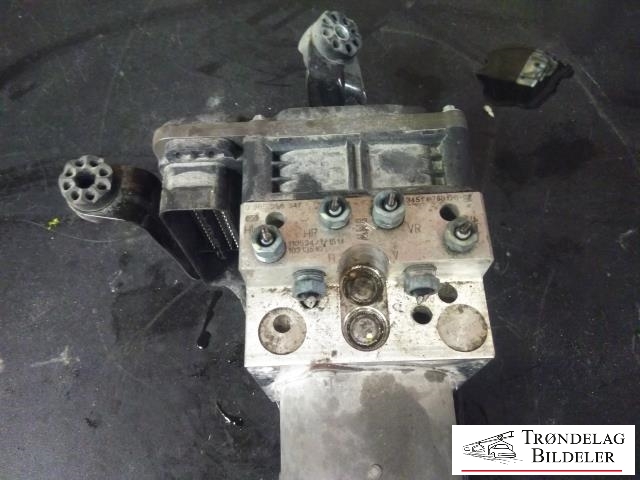 ABS sentral til BMW X5 2007-2013 (E70) (E70) (3451 6798284-01|ECU 3452 6798286|)