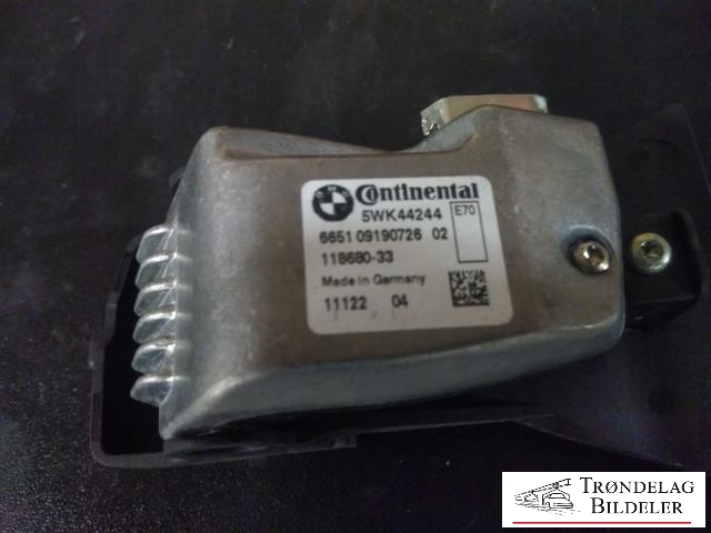 Parkeringskamera foran til BMW X5 2007-2013 (E70) (E70) (CONTINENTAL|6651 09190726 02|5WK44244|118680-33)