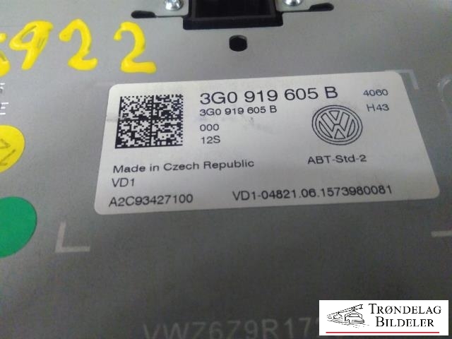 Bilstereo navigasjon skjerm til VW Golf VII 2012-2017 (Fase 1)  (VW AG|3G0 919 605 B|A2C93427100|VD1-04821.06.1573980081)