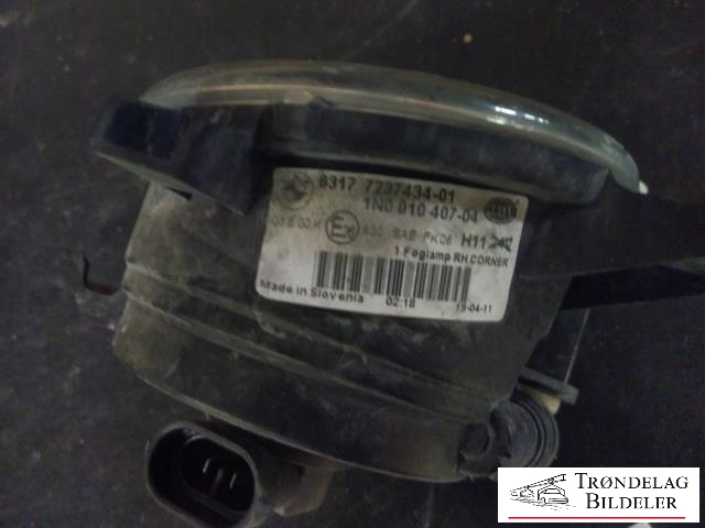 Tåkelykt høyre foran til BMW X5 2007-2013 (E70) (E70) (HELLA|6317 7237434-01|1N0 010 407-04|)