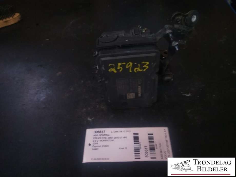 ABS sentral til Volvo V70 2007-2013 (Type III, Fase 1)  (VOLVO/ATE|P30681619|8G9N-2C405-AC|100212-01824)