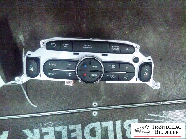 Varmeapparat betjening til Kia Soul, 2014-2019 (Type II)  (MCF8070PS)