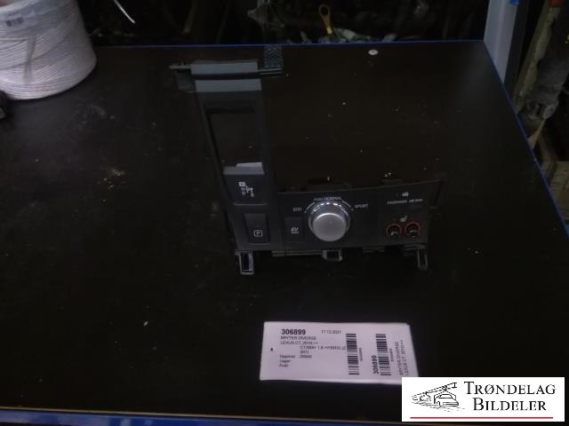 Bryter diverse til Lexus CT, 2010-2020  