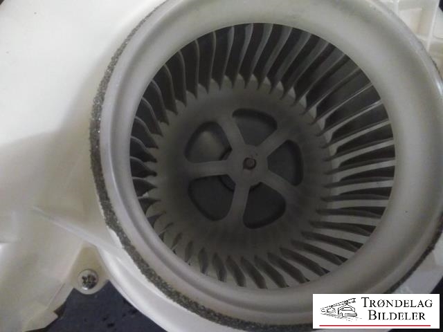 Varmeapparat motor bak til Lexus RC 2015-->>  (TOYOTA|G9230-53010|117300-5824|016070-2060)