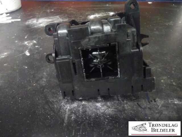Girstang/girvelger automat til BMW 3-Serie 2012-2018 (F30/F31/F34) (F30/F31/F34) (9 296 893-01|10099948-00|)