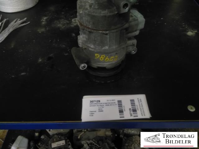 Aircondition kompressor til Škoda Octavia 2009-2013 (Type II, Fase 2)  (VW AG|5Q0820803F|5Q0820803K|890632|5Q0820803D|5Q0820803J|5Q0820803G|1K0820803A|1K0820803B|1K0820803H|1K0820803K|1K0 820 859 S|1K0820803M|5Q0820803M|5Q0 820 803 C|1K0820803J|1K0 820 859 T|1K0820803N|1K0820803P|1K0820803Q|1K0820803S|5K0820803|5K0820803A|5K0820803B|5K0820803C|5K0820803D|5K0820803E|5K0820803F|5K0820803G|5K0820803H|5K0820803J|5K0820803K|5N0820803|5N0820803A/B|5N0820803C|5N0820803D|5N0820803H)