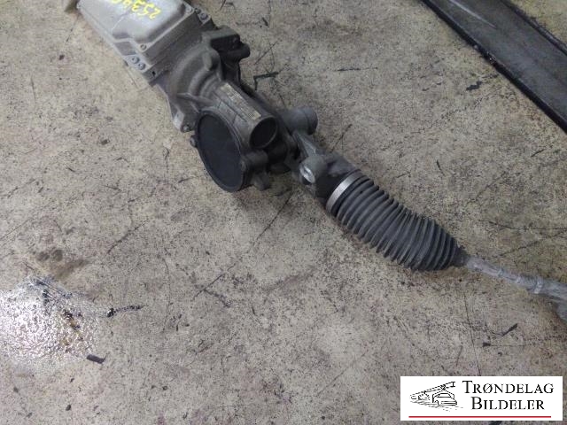 Tannstang elektrisk til Mercedes CLA 2013-2019 (C117) (C117) (A2464609000|A2464604901|)