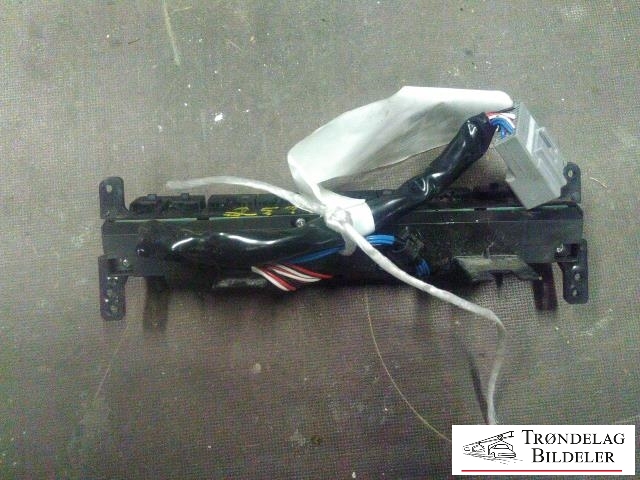 Varmeapparat betjening til Toyota Land Cruiser 120 2002-2009  (655944-0070|)