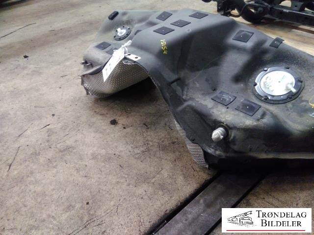 Bensintank til Nissan GT-R 2009-->>  