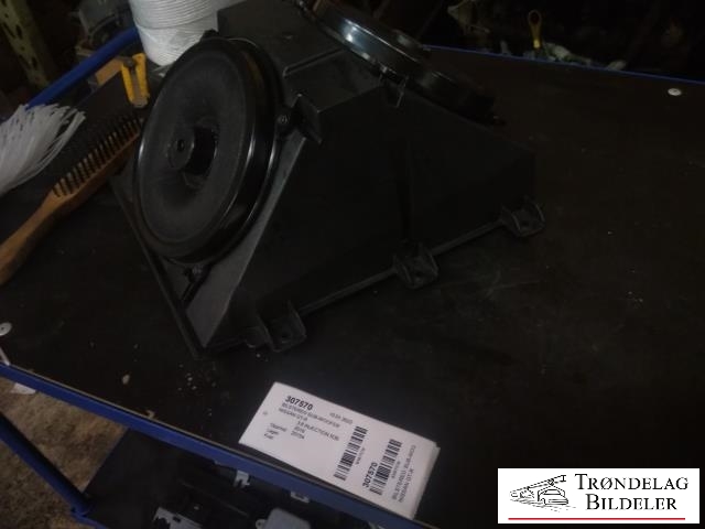 Bilstereo sub-woofer til Nissan GT-R 2009-->> (28170 6AV2A|349126-0020|)