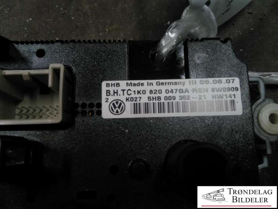 Varmeapparat betjening til VW Golf V, Combi 2003-2008  (1K0820047GA|5HB009352-21|)