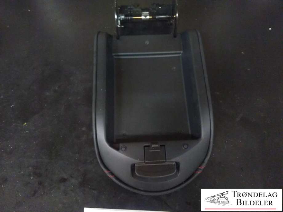 Deksel til Nissan GT-R 2009-->>