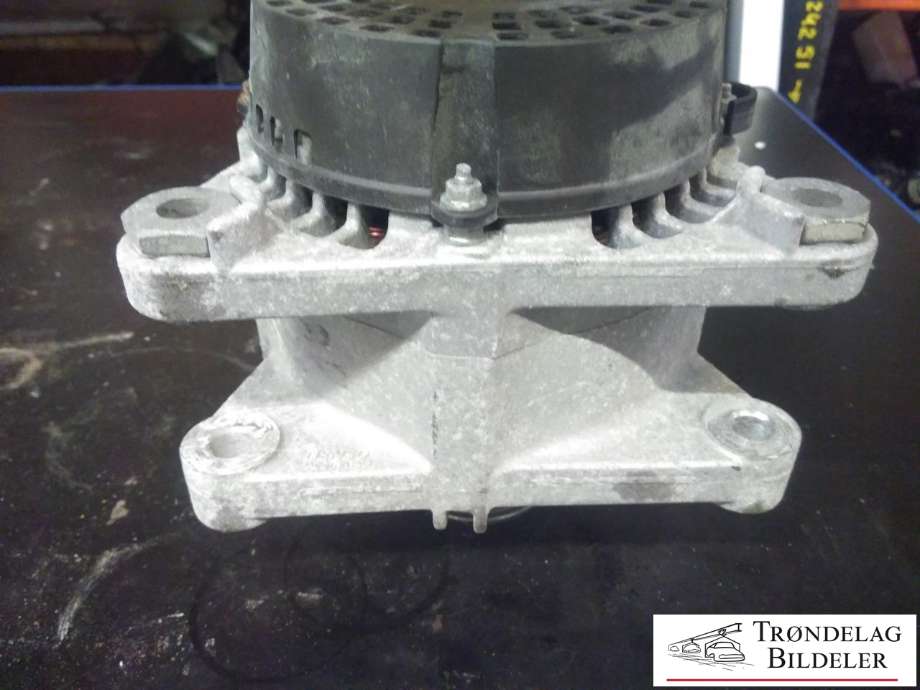 Dynamo til Peugeot 208 2012-2019 (Type I) (DENSO|9688237380|)