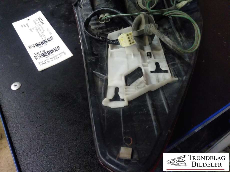 Baklykt høyre ytre til Subaru Outback 2009-2014 (Type IV)  
