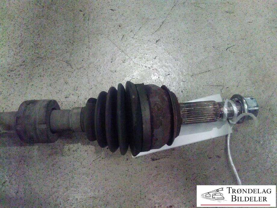 Drivaksel venstre foran, diesel/automat til Nissan Qashqai 2014-2021 (Type II)  (391015656R|201915841248|)
