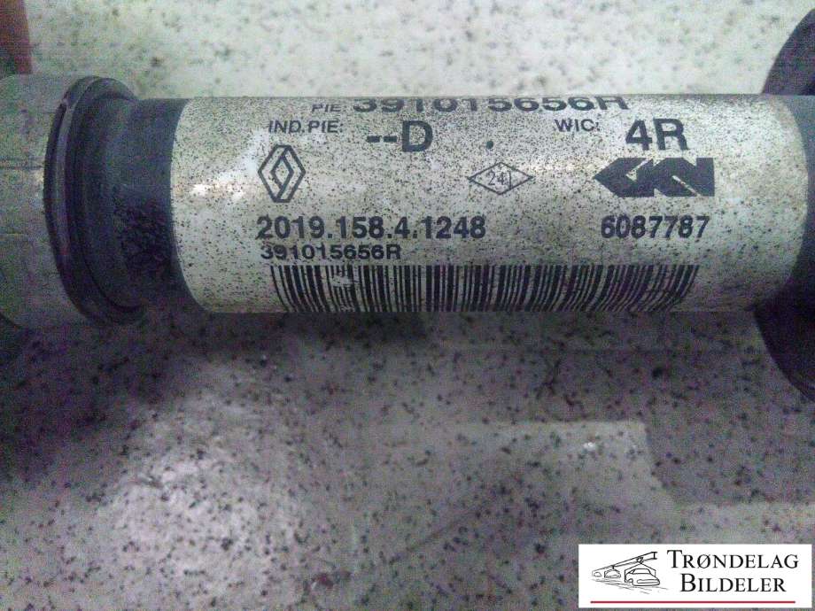 Drivaksel venstre foran, diesel/automat til Nissan Qashqai 2014-2021 (Type II)  (391015656R|201915841248|)