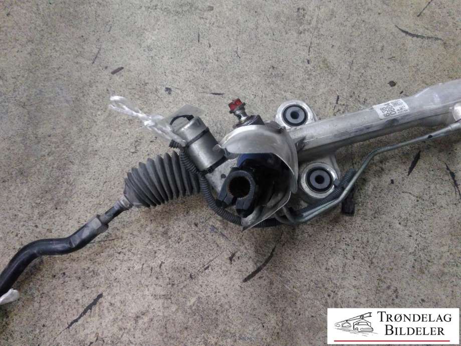 Tannstang til Nissan GT-R 2009-->>  (63B 0BD4|181002107213|)
