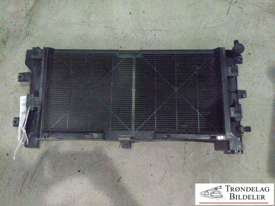 Radiator (automat gir) til Nissan Leaf 2011-2017 (Type I)  (21410-3NL0A|)