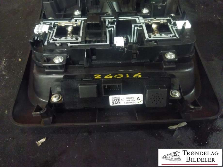 Taklyspanel til Mitsubishi Outlander 2015-->> (Type III, Fase 2)  