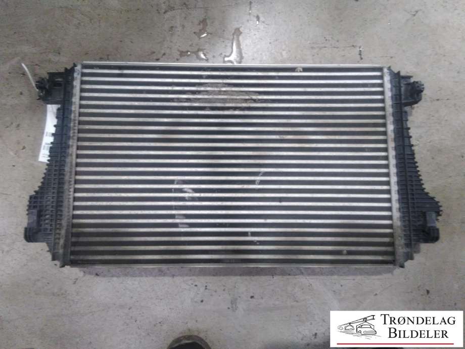 Intercooler til VW Amarok 2010-2016 (Type I, Fase 1)  (VISTEON|17590AA|2H0145804|)