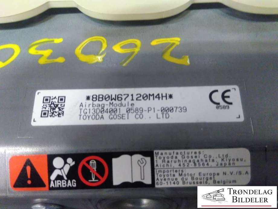 Airbag kne til Toyota Camry 2019-->>  (TG13D04001|0589-PI-000739|8B0W67120M4H)