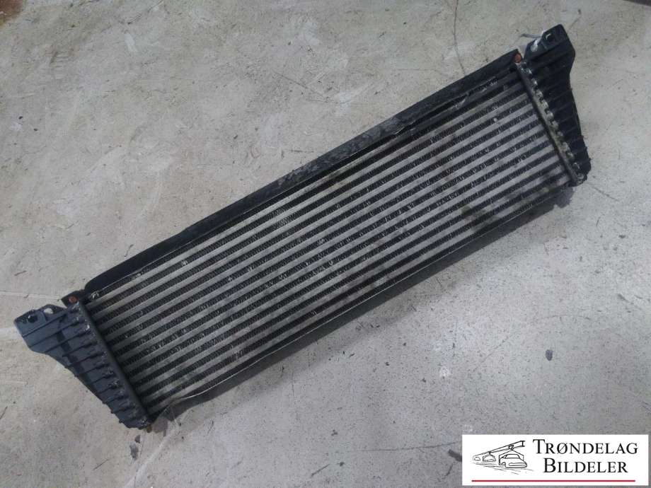 Intercooler til Mercedes Vito/Viano 2010-2014 (Fase 2) (W639) (W639) (BEHR|A639501130|W2559001|)
