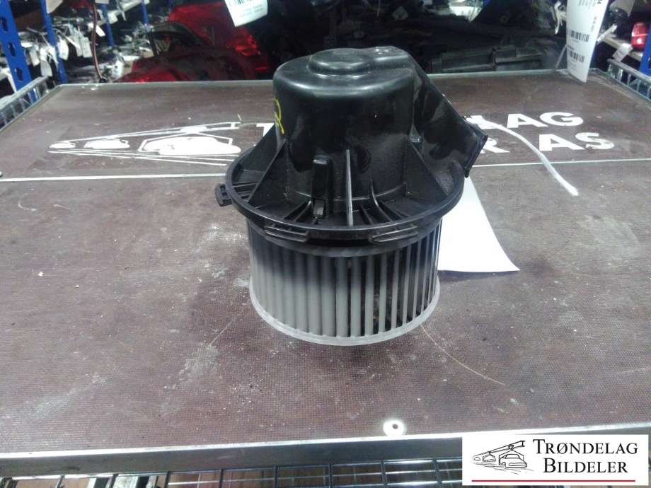 Varmeapparat motor til Mercedes Sprinter 2013-2018 (Fase 2) (906) (906) (BEHR|)