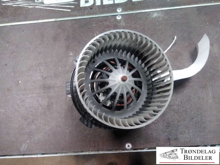Varmeapparat motor til Mercedes Sprinter 2013-2018 (Fase 2) (906) (906) (BEHR|)