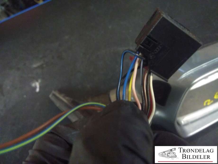 Speil høyre til Audi A4 2007-2014 (Type IV) (B8) (B8) (8K1 857 410 AH 01C|8K0 857 536 F|10+2 KABLER)