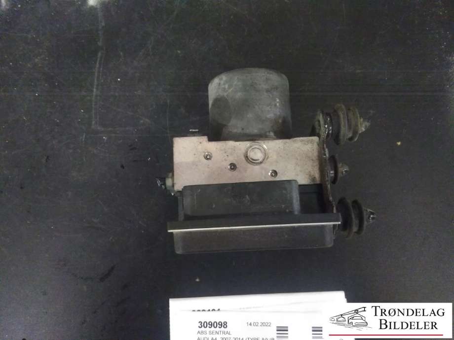 ABS sentral til Audi A4 2007-2014 (Type IV) (B8) (B8) (8K0 907 379 AM|9126J0530|)