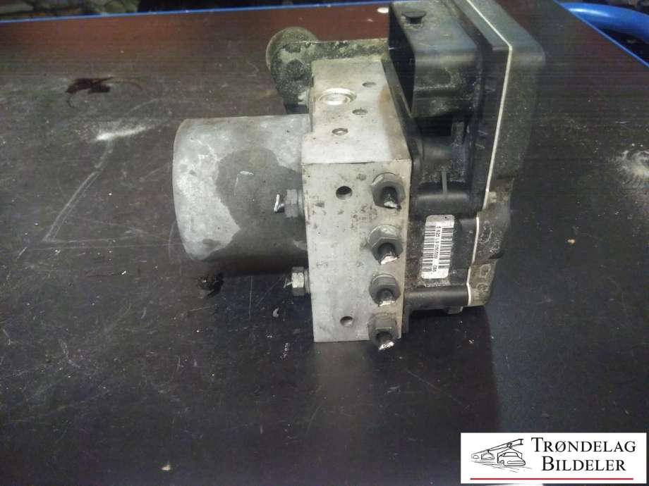 ABS sentral til Audi A4 2007-2014 (Type IV) (B8) (B8) (8K0 907 379 AM|9126J0530|)