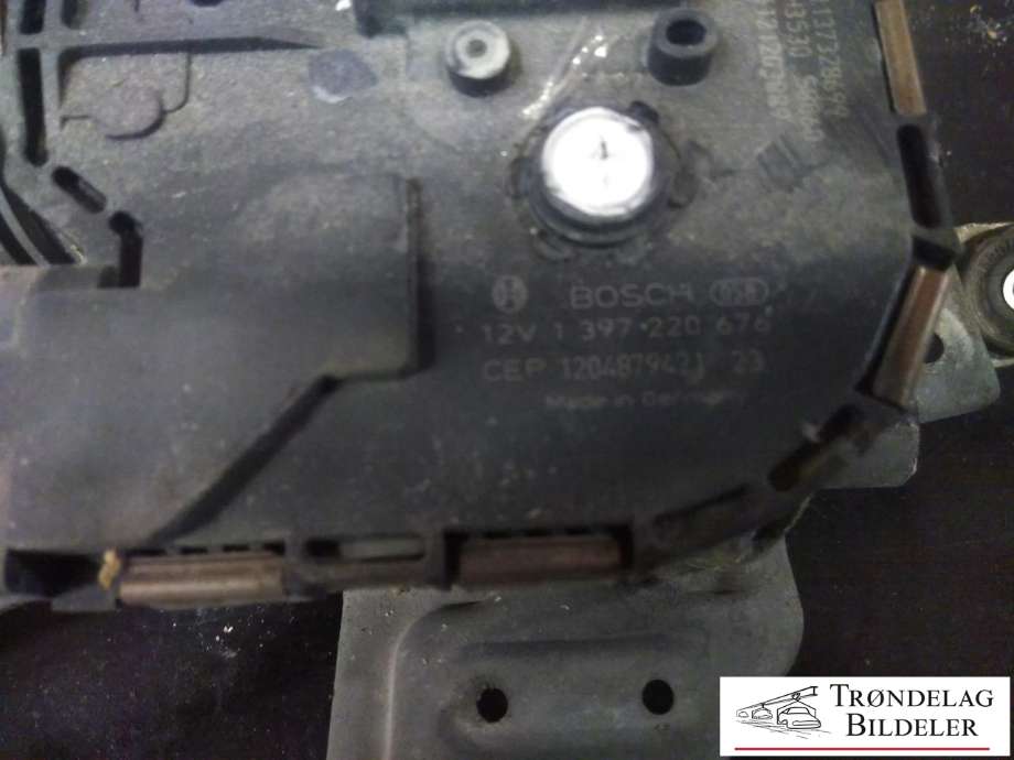 Viskermotor foran høyre til Ford Galaxy 2010-2015 (Type III, Fase 2)  (BOSCH|1 397 220 676|)