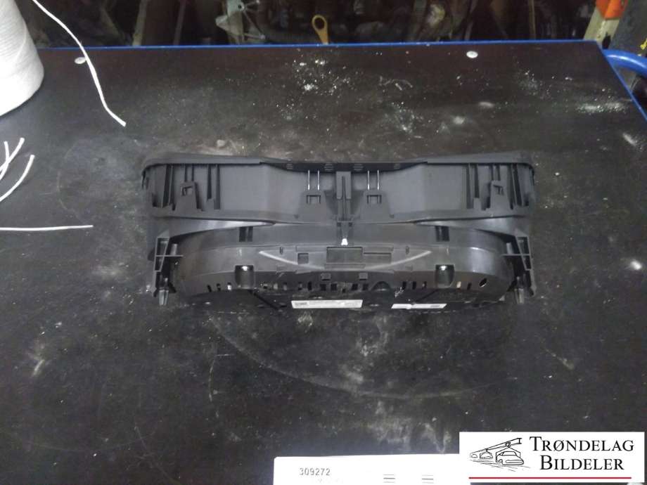 Instrumentpanel til Škoda Superb 2015-->> (Type III)  (3V0 920 711B|)