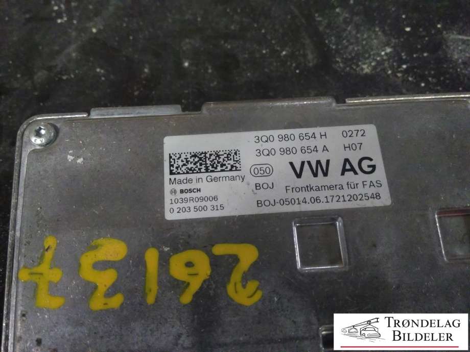 Parkeringskamera bak til Škoda Superb 2015-->> (Type III)  (VW AG|3Q0 980 654H|)