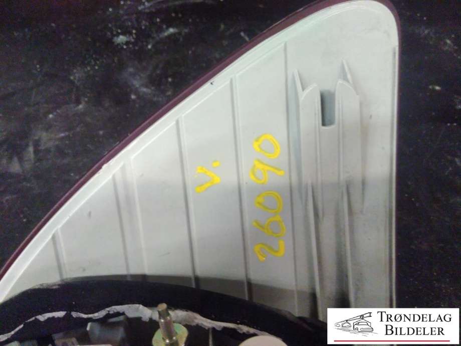 Baklykt venstre ytre til BMW 3-Serie 2005-2011 (E90/E91/E92/E93) (E90/E91/E92/E93) (63 21 7 289 431|)