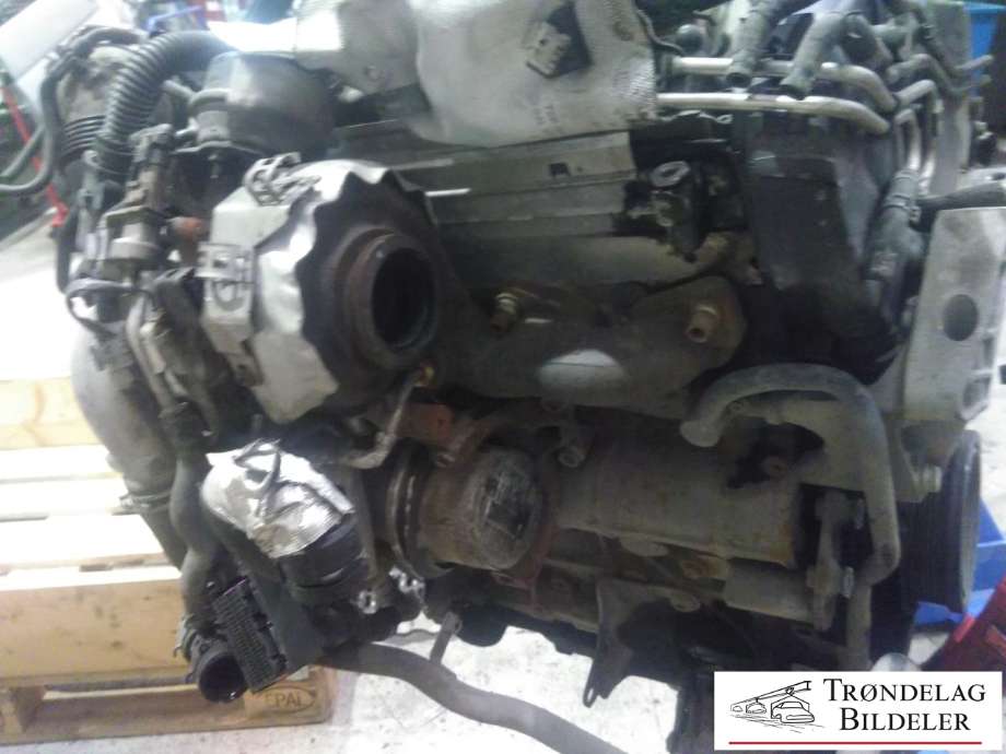 Motor diesel til Škoda Superb 2015-->> (Type III)  (DFCA|04L 100 036 L|)