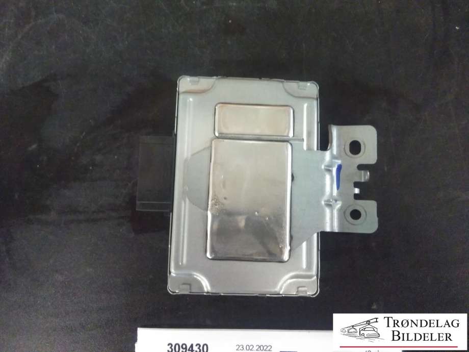 Styreenhet diverse til Ford Mondeo 2014-2019 (Type V, Fase 1)  (FORD|DG9T-14B526-LA|)