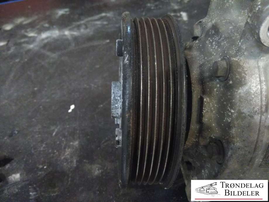 Aircondition kompressor til Škoda Superb 2015-->> (Type III)  (VW AG|890607|5Q0 816 803 D|5Q0816803|5Q0816803B|5Q0816803C|5Q0816803D|5Q0816803H|5Q0816803J|5Q0816803Q|5Q0820803P|5Q0 820 803 Q)
