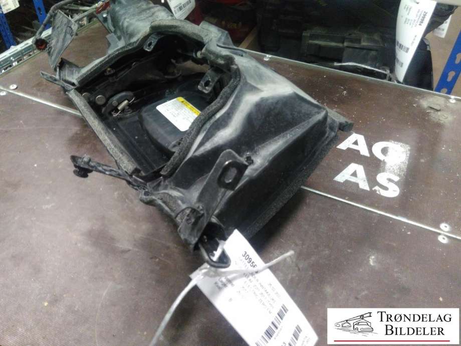 Batterilader inntak/luke til Nissan Leaf 2011-2017 (Type I)  (65701-3NL0D|)