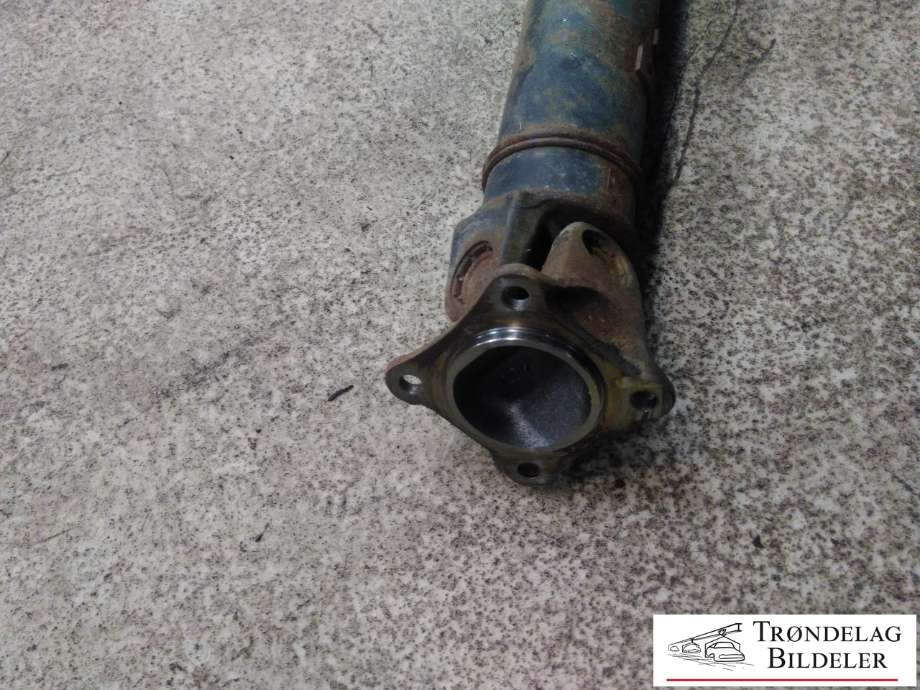 Mellomaksel til Subaru Legacy 2009-2015  (27111AJ010|27111AJ011|)