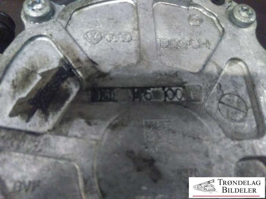Vakuumpumpe til VW Tiguan 2011-2016 (Type I, Fase 2) (BOSCH|03L 145 100 F|)