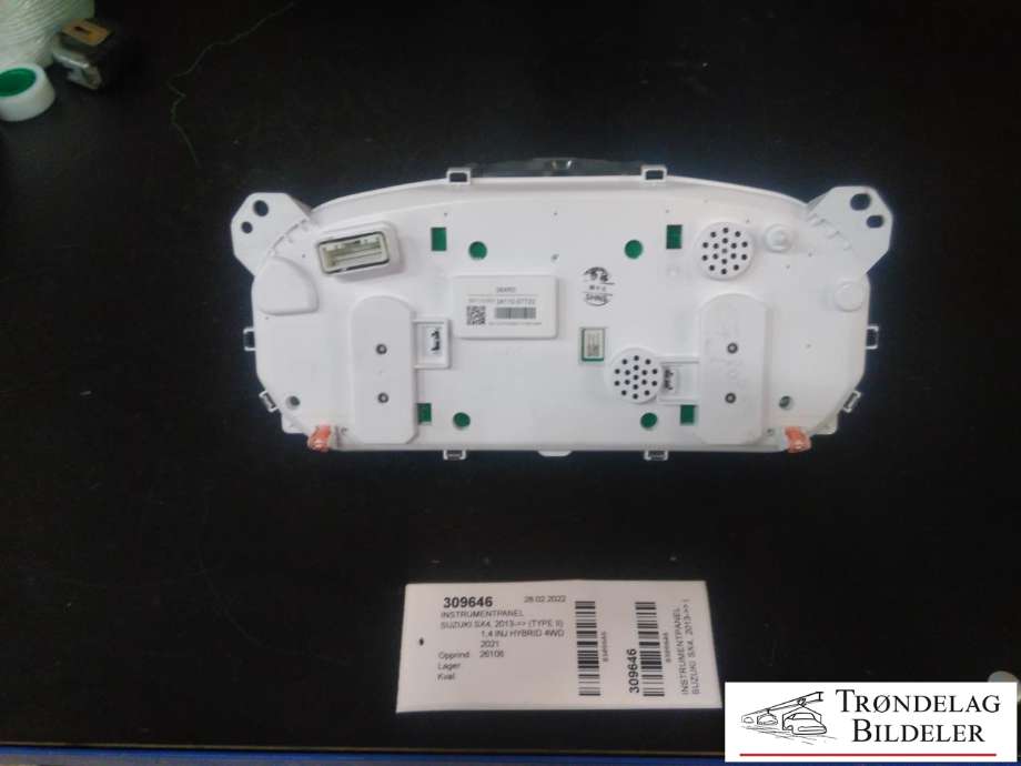 Instrumentpanel til Suzuki SX4 S-CROSS 2013-->> (Type II)  (34110-57T20|SZ1112-003|)