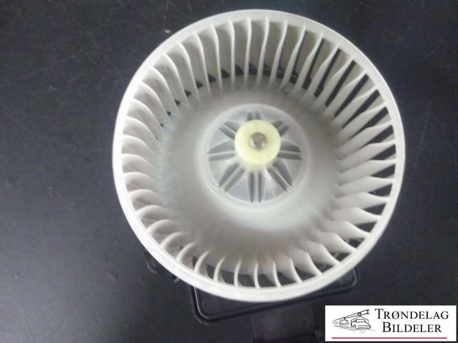 Varmeapparat motor til Suzuki SX4 S-CROSS 2013-->> (Type II)  (7415061MA0|)