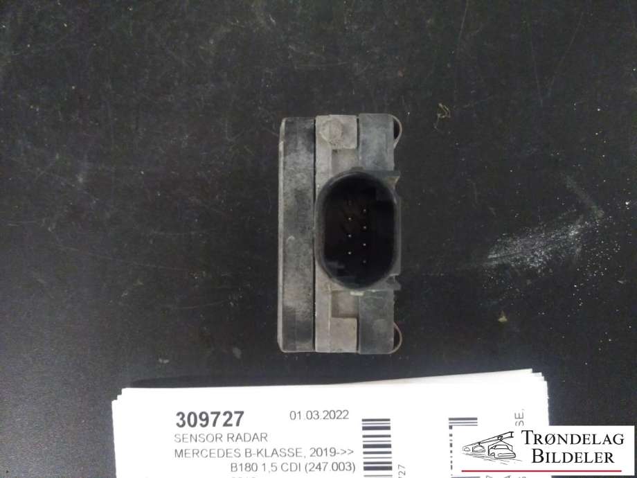 Sensor radar til Mercedes B-Klasse 2019-->> (W247) (W247) (BOSCH|0 203 302 308|A 000 905 30 11|)