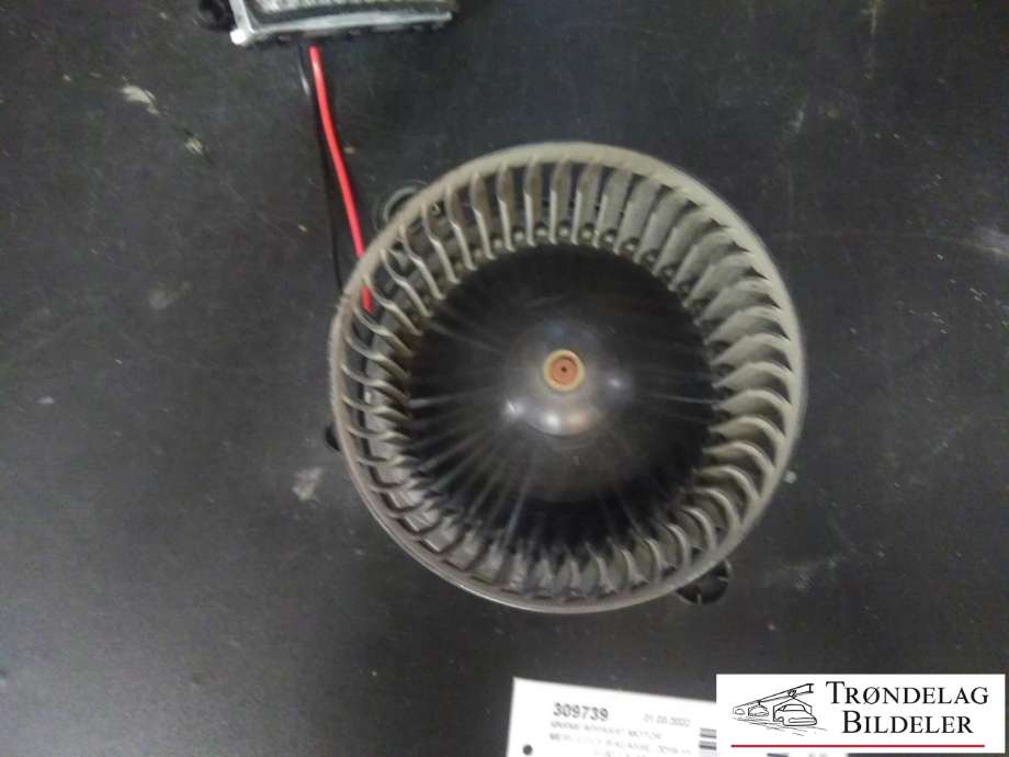 Varmeapparat motor til Mercedes B-Klasse 2019-->> (W247) (W247) (A2478308400|)