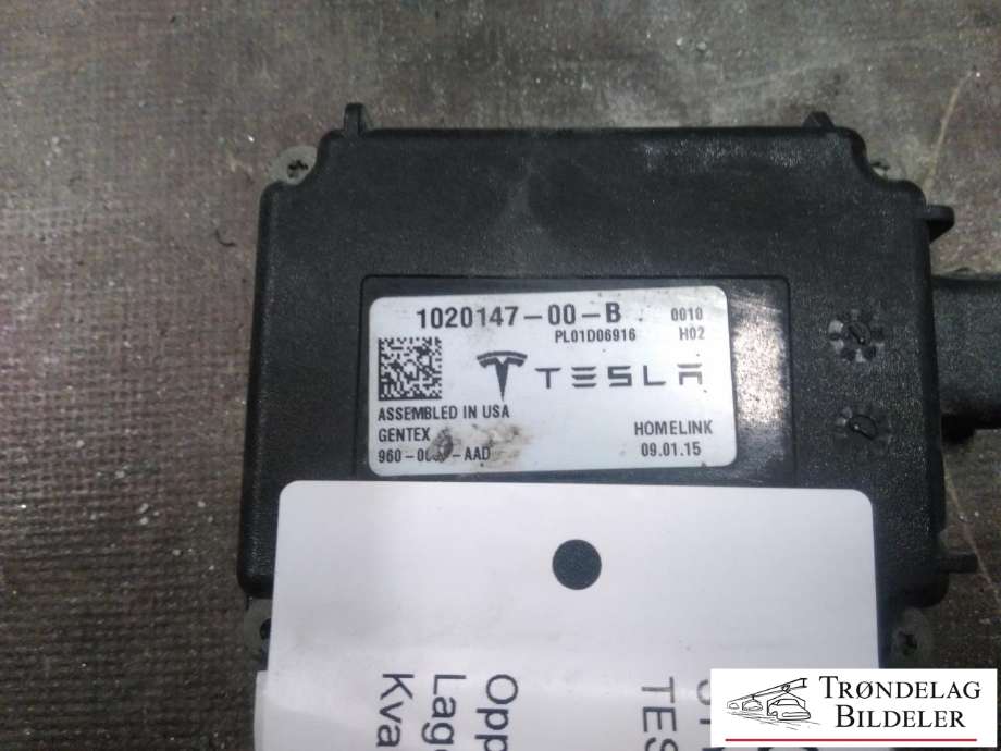Styreenhet diverse til Tesla Model S 2013-2016 (Fase 1)  (1020147-00-B|PL01D06916|)