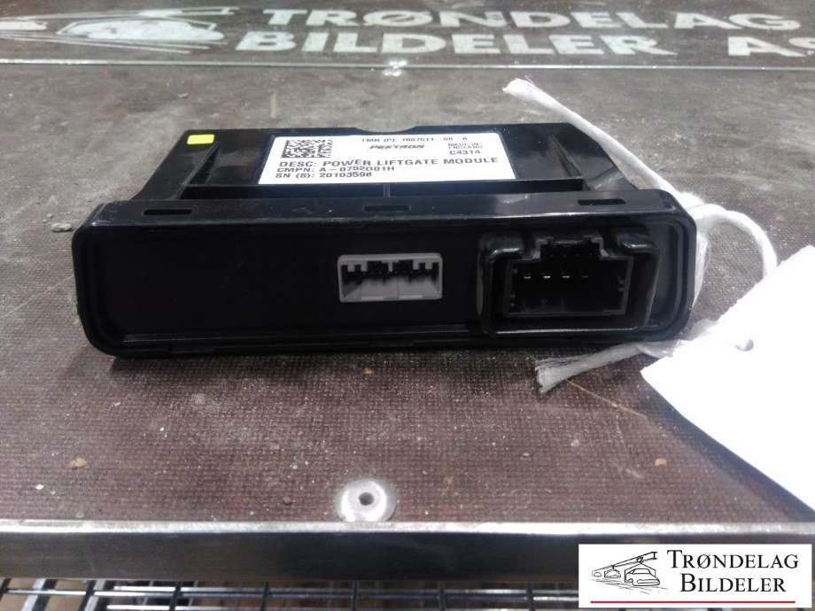 Styreenhet elektrisk bakluke til Tesla Model S 2013-2016 (Fase 1)  (PEKTRON|A-0752G01H|20103598|)