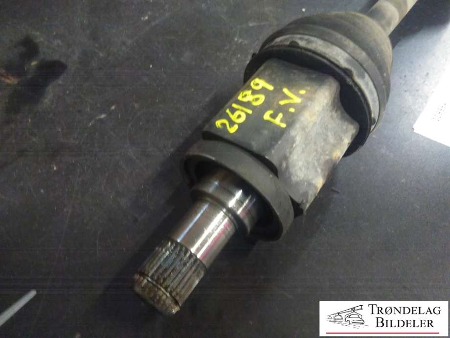 Drivaksel venstre foran, diesel/automat til BMW X5 2007-2013 (E70) (E70) 